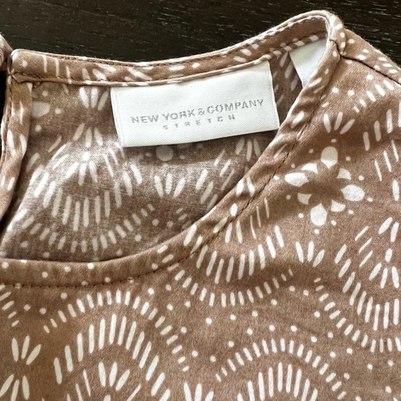 New York & Company tan extra small tank top - Picture 15 of 16